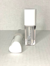 Load image into Gallery viewer, Heart Tube Lip Gloss