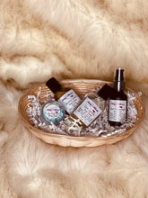 Load image into Gallery viewer, $25 King Set *Please Read Description For Details* - Kaay's Kloset