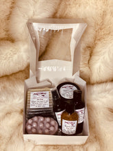 Load image into Gallery viewer, $49.99 Beard Kit *Please Read Description For Details* - Kaay's Kloset