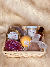 Load image into Gallery viewer, $50 Queen Set *Please Read Description For Details* - Kaay's Kloset